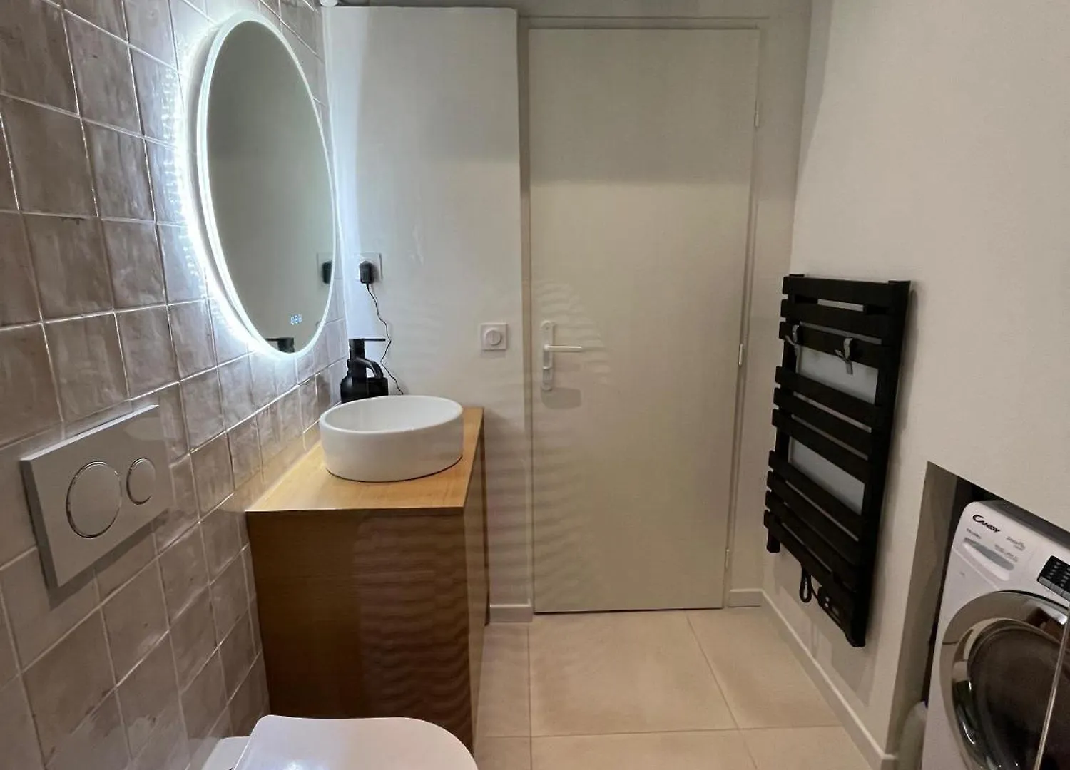 Le Cocon Du Vieux Port - Studio Neuf Tout Confort En Plein Centre Ville - Place Aux Huiles Marseille Apartment